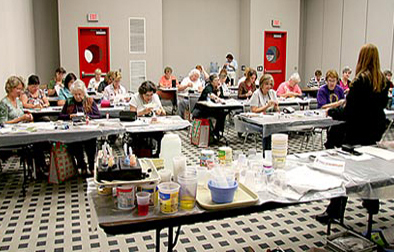 Val talking to a Silk Experience Class in Houston Texas at the International Quilt Festival