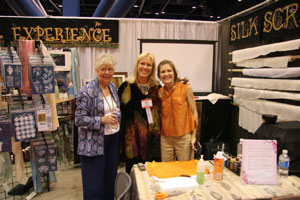 Silk Experience Teachers in Houston, Texas
at the International Quilt Festival in 2005